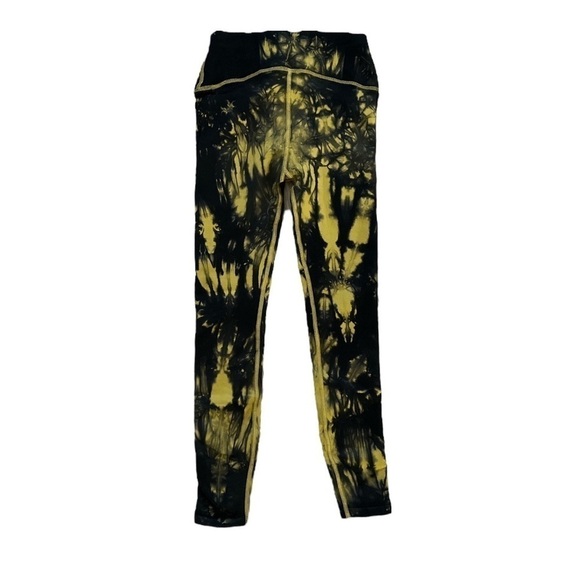 Good American Tie Dye Athletic Leggings | Black/Yellow | XS (00-0) - Picture 2 of 6